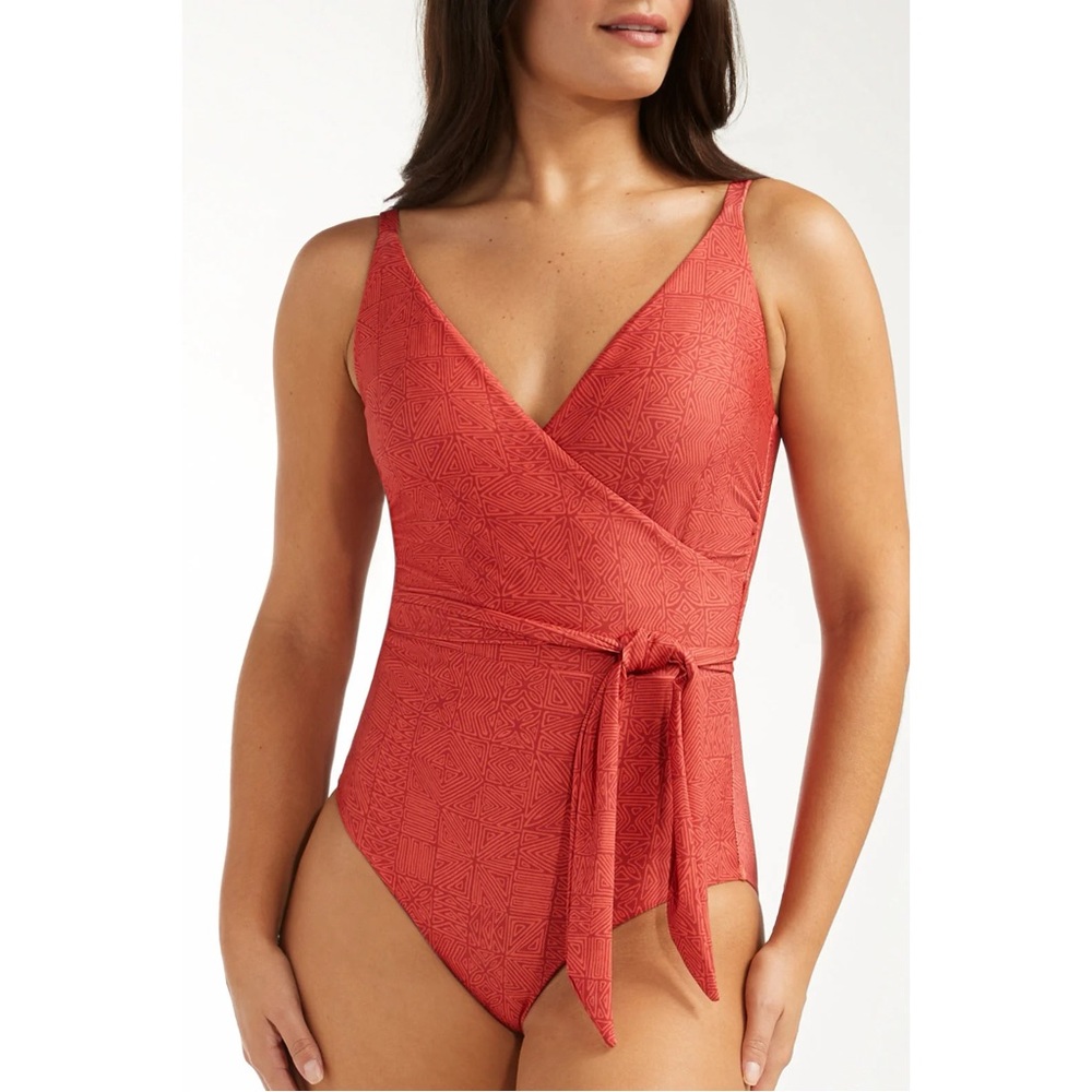 Hermoza Amelia One Piece Swimsuit in Tapa, NWT